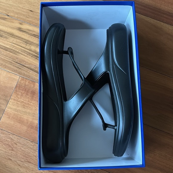 NWT Stuart Weitzman sandals - Picture 6 of 6